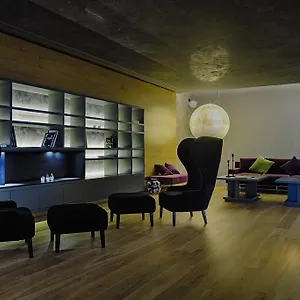 Hotel Link124, Parme