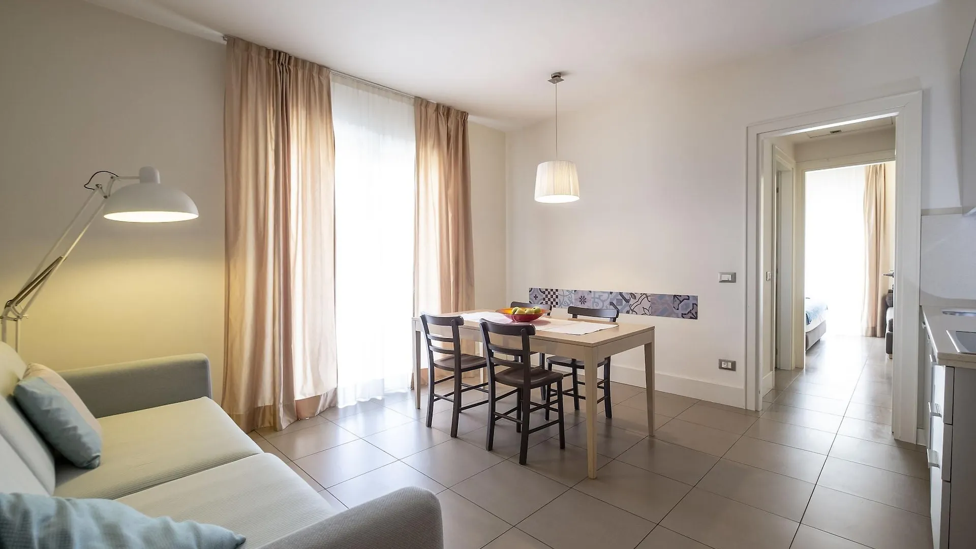 Le Rose Suite Hotel Rimini Itália